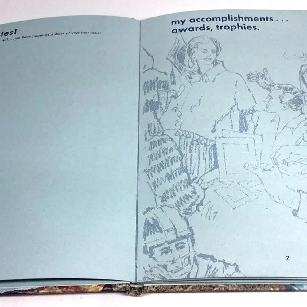 Vintage 1970s Scrapbook Memory‎ Book High School Senior Memories